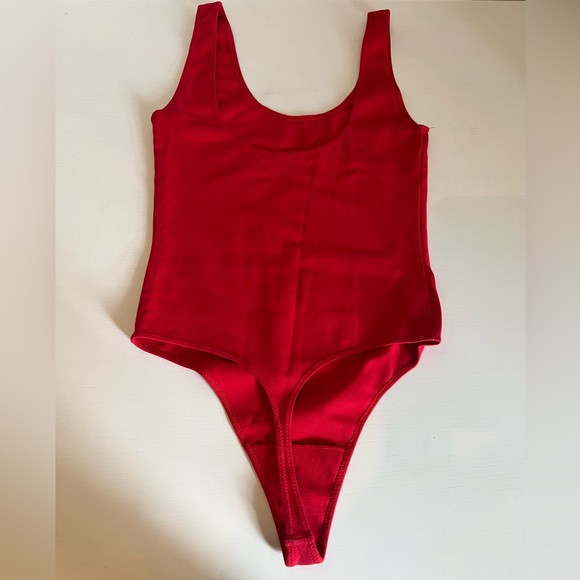 Aritzia Wilfred Free Leila Bodysuit - Picture 4 of 4